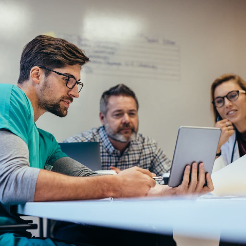 Recruiting-healthcare-professionals-1536x1024